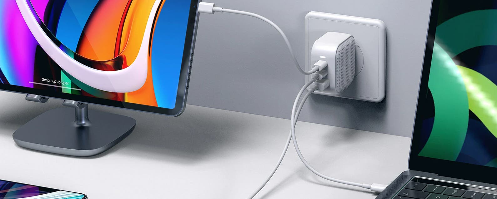 Best Power Banks & Chargers for Mac & iPad Pro