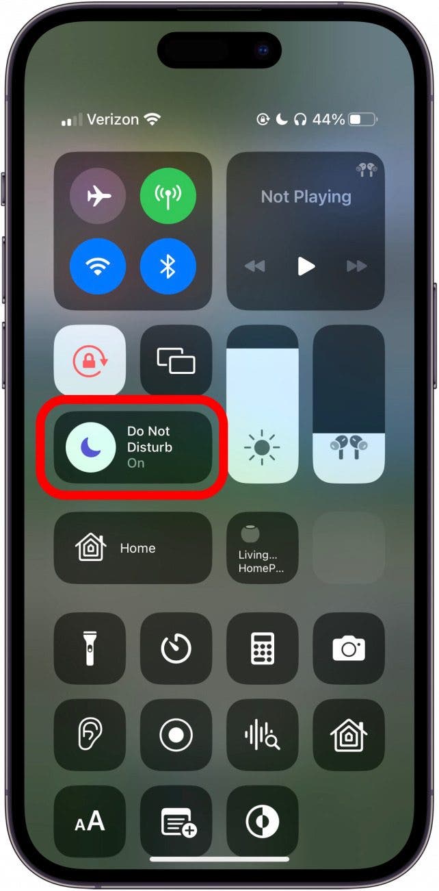 iPhone not ringing because do not disturb is on