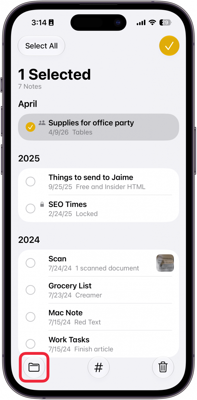 a screenshot of the notes app on iphone with a red box around the folder icon