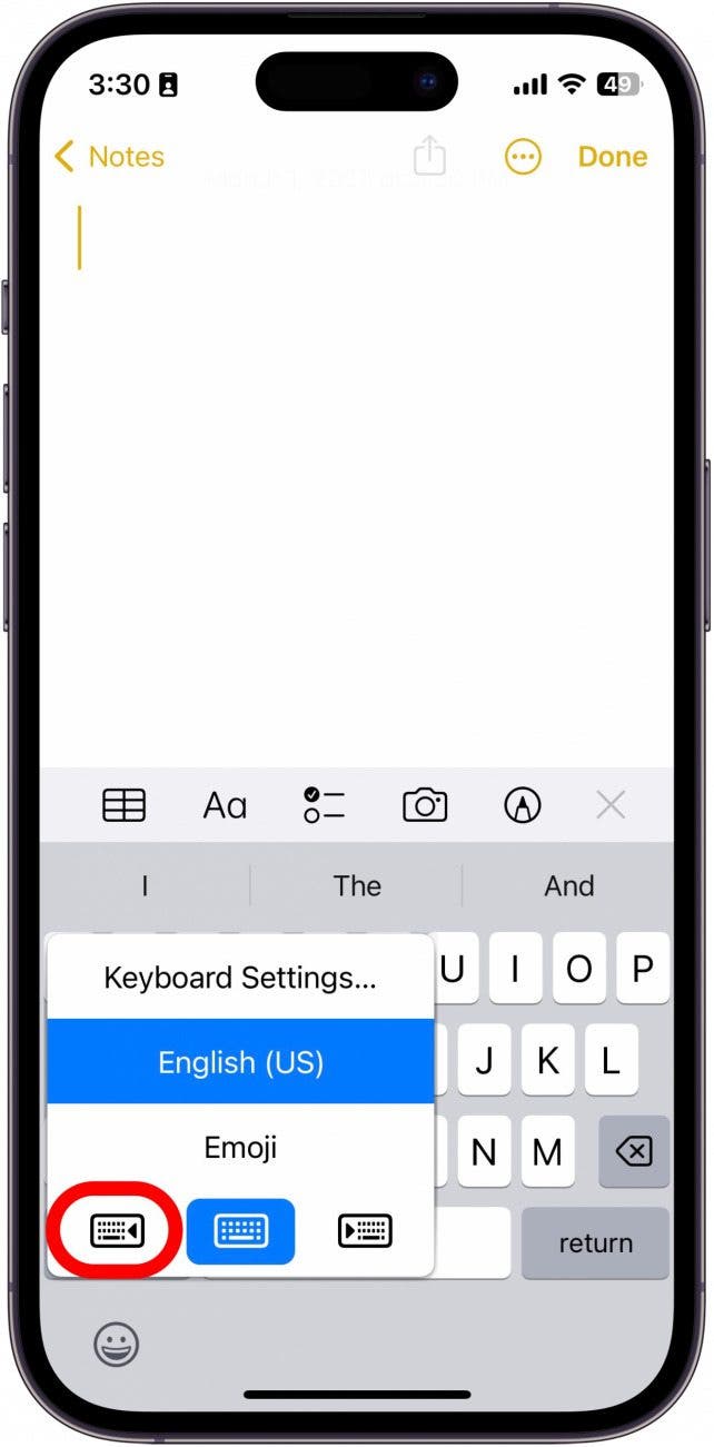 Based on which hand you’re using, select the left-leaning or right-leaning keyboard. For this example, I tapped the left-handed keyboard.