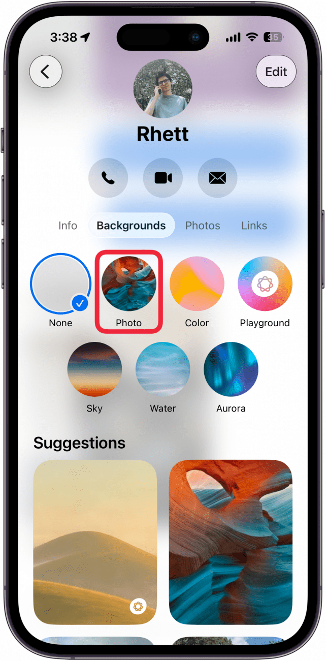a screenshot of conversation customization background options in the messages app with a red box around the Photo option