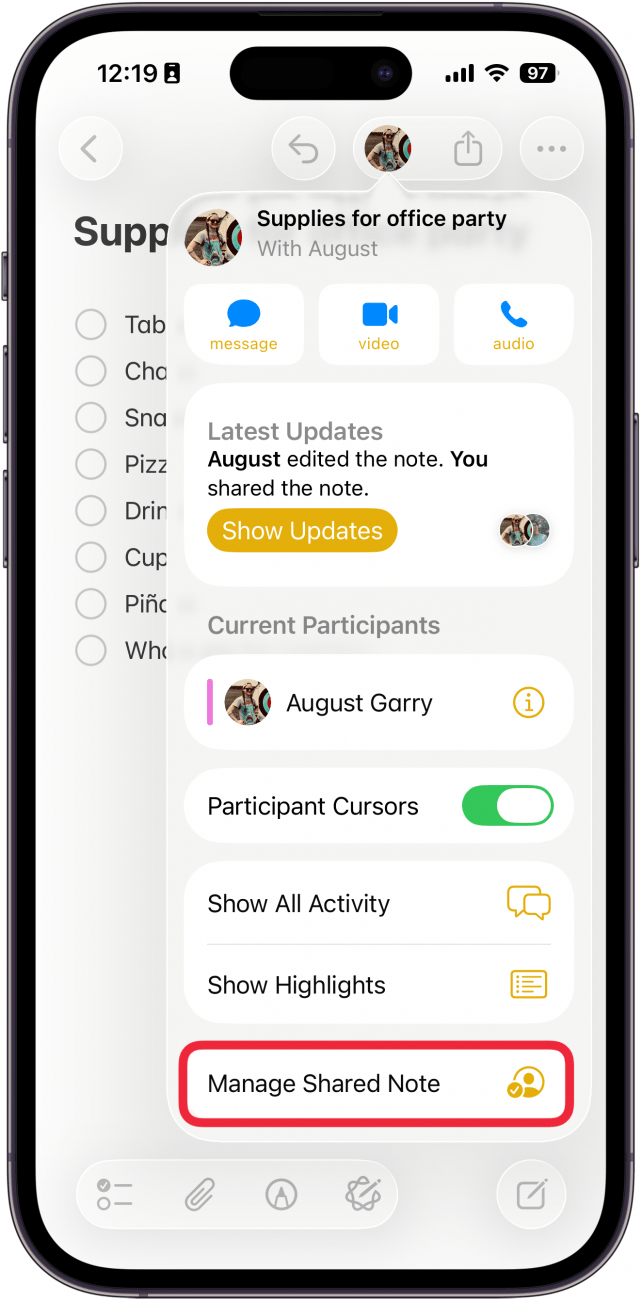 a screenshot of the notes app displaying note details with a red box around manage shared note