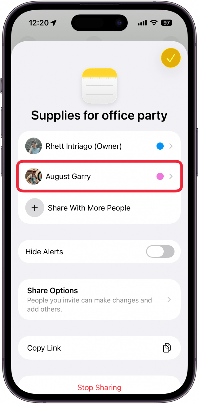 a screenshot of the notes app displaying the note management screen with a red box around one participant