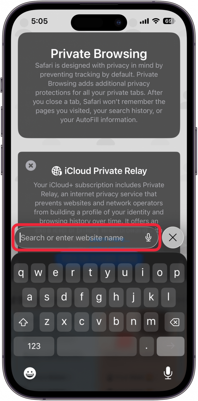 a screenshot of iphone safari private browser with address bar circled in red