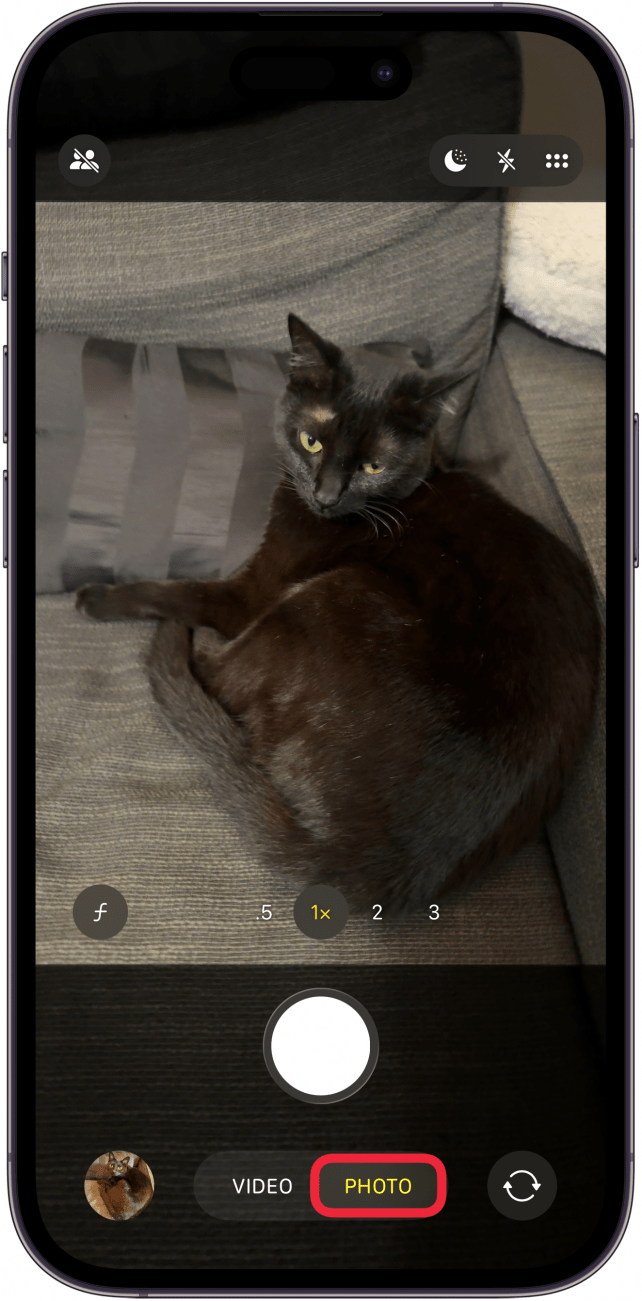 a screenshot of the camera app on the iphone with a red box around the word photo