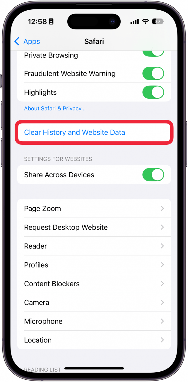 iphone safari settings with a red box around clear website history and data buttons