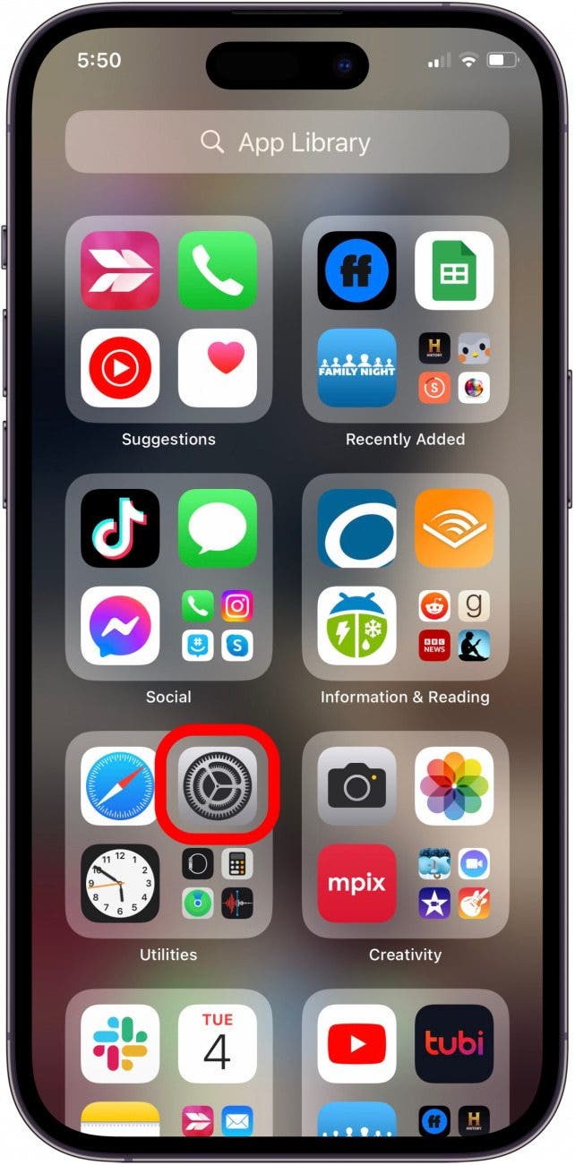 iPhone charging but CarPlay not working? Here's the Fix!