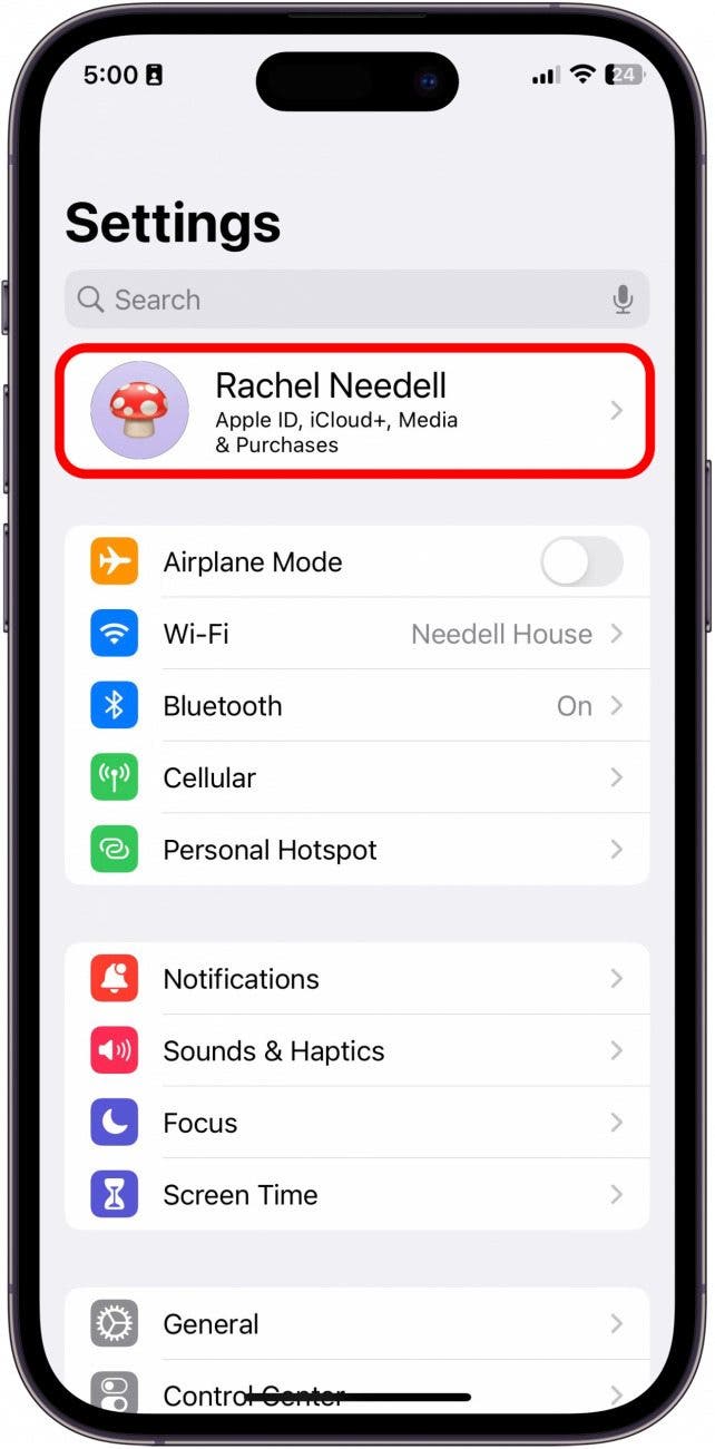 What Does Live Mean on Find My iPhone?