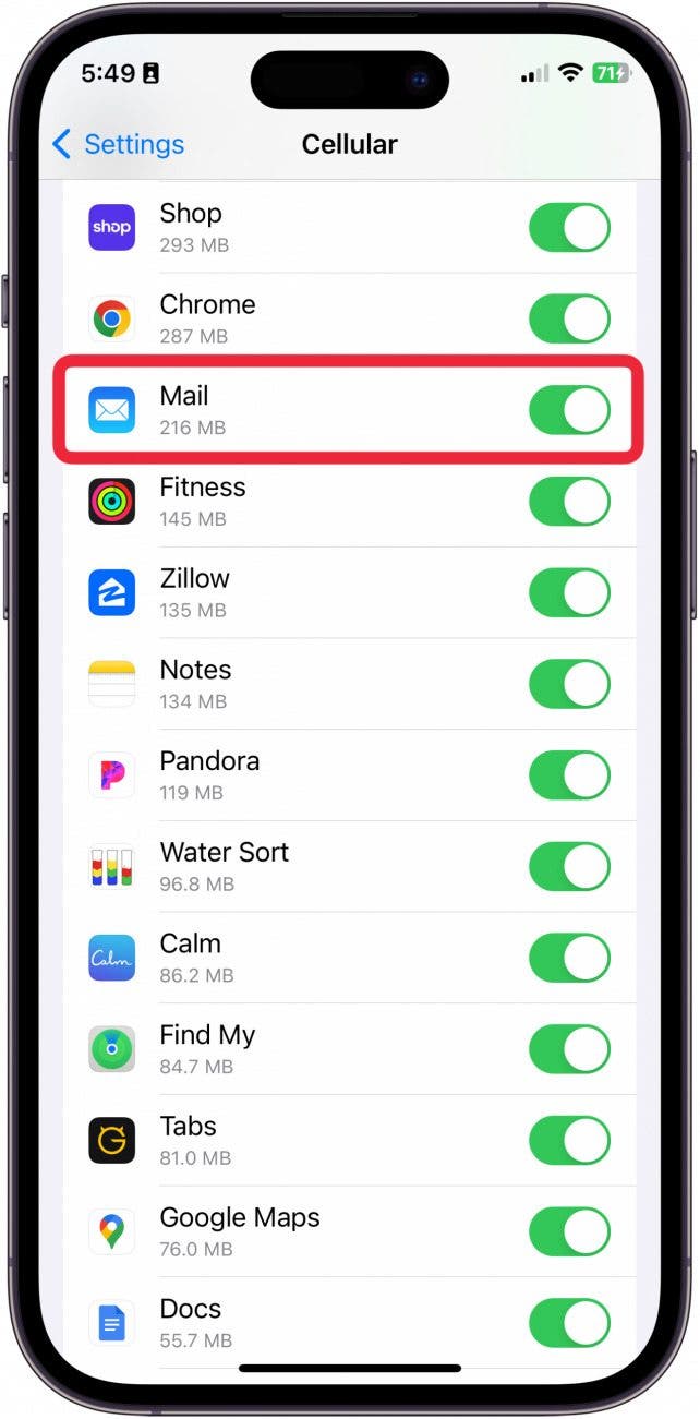 my yahoo email won t update on my iphone