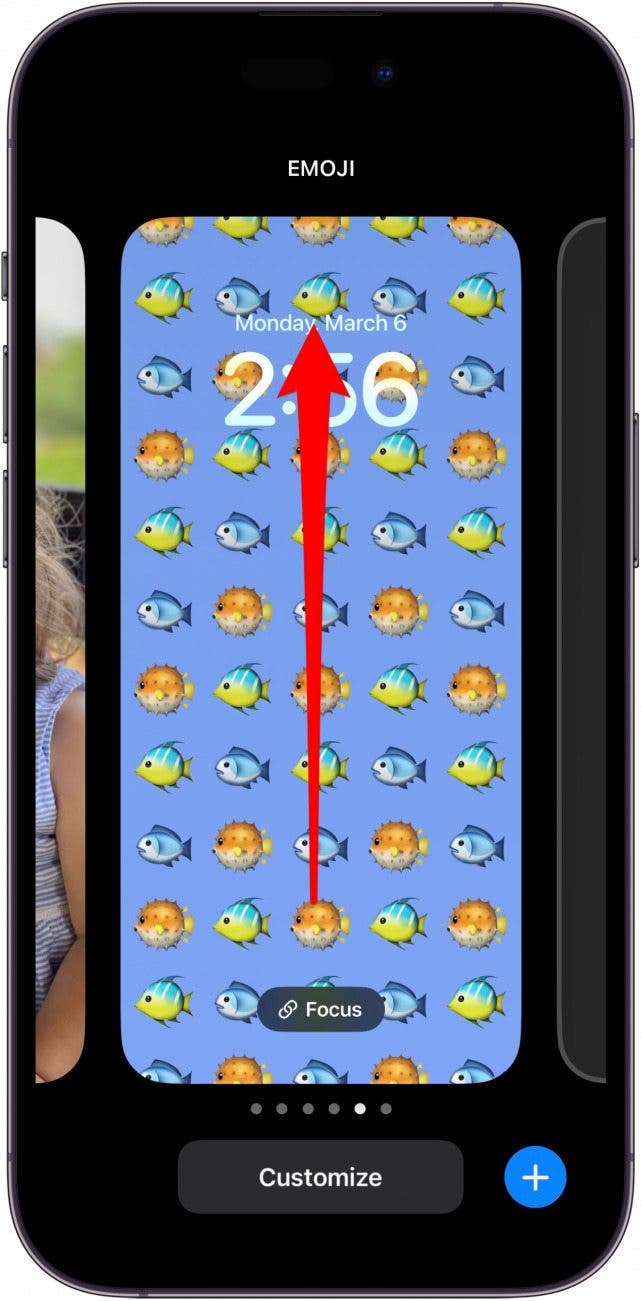 swipe up how to delete wallpaper