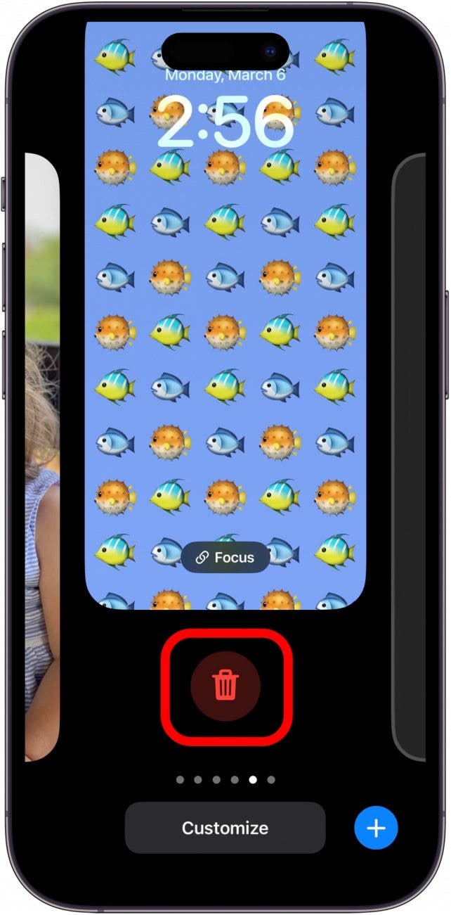 tap the delete icon how to delete a wallpaper on ios 16