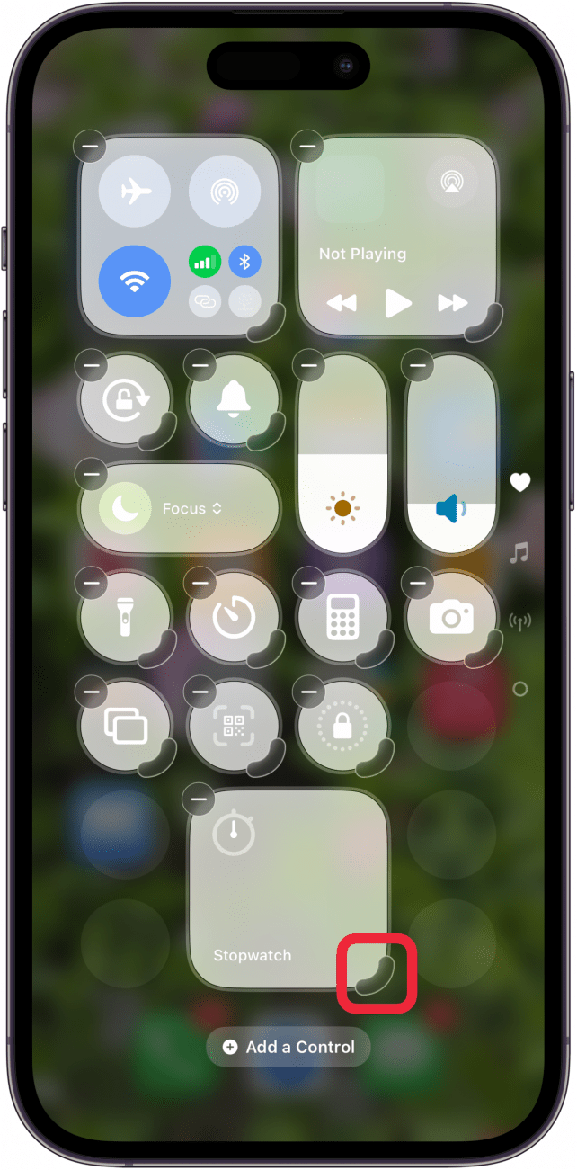 touch and drag corner to change icon size
