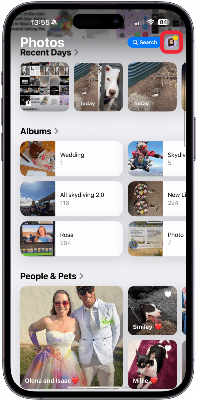Tap on your avatar in the top right corner to get information about the content in the app, options regarding Shared Libraries and Shared Albums, plus other Photos app settings.
