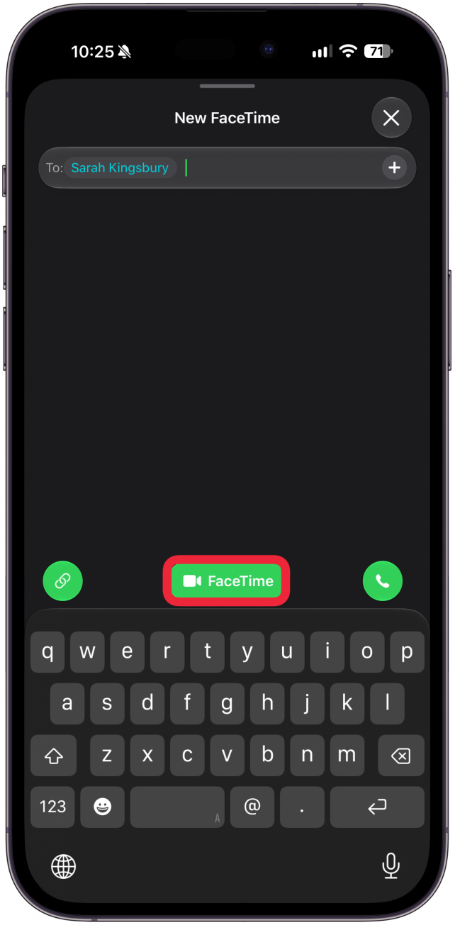 Once you've selected a contact, tap FaceTime.
