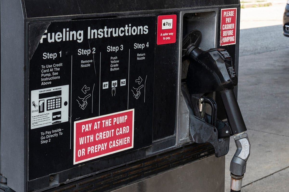 What Gas Stations Take Tap To Pay What Gas Stations Take Apple Pay? Complete List