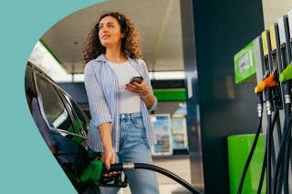 Image for article: What Gas Stations Take Apple Pay Near Me? The Complete List