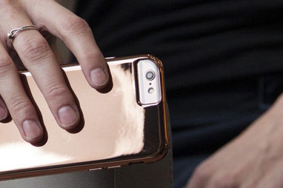 Image for article: 8 Gorgeous iPhone 6/6s Cases for Any Personality