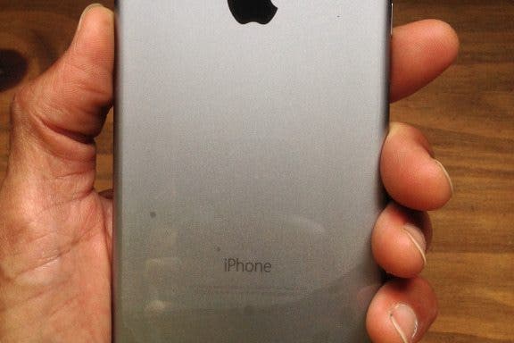 Image for article: Hello iPhone 6 Plus: First Impressions and Unboxing