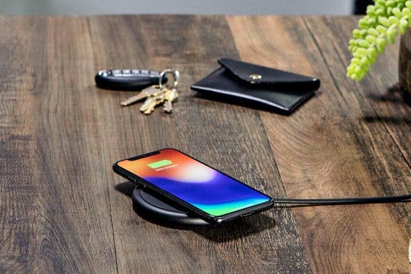 Image for article: 9 Best Qi Wireless Chargers for iPhone 8, 8 Plus & iPhone X