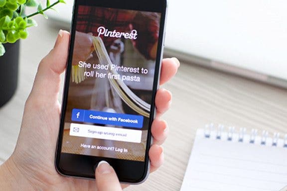 Image for article: If You Hate Facebook… 5 Alternative Social Network Apps