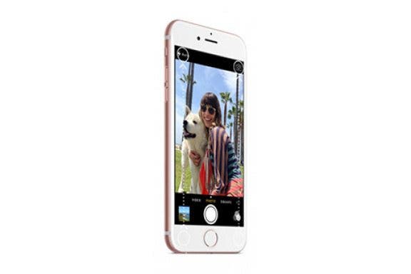 Image for article: Review: Avant Guard’s Screen Protector Lets You Navigate Your iPhone One Handed