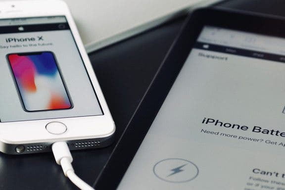 Image for article: Charging Your iPhone from an iPad: Is it Possible?