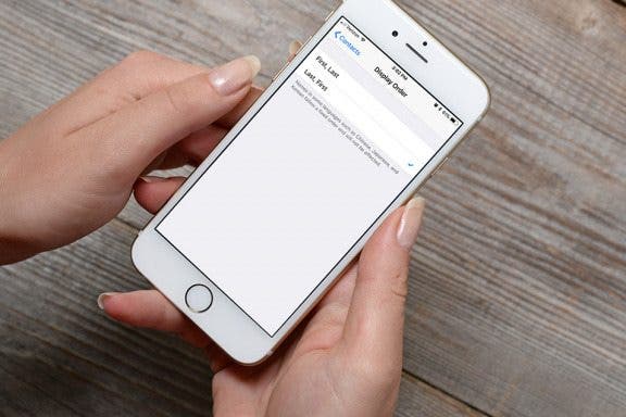 Image for article: How to Change the Sort Order of Your iPad & iPhone Contacts