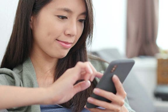 Image for article: How to Truly Set Do Not Disturb So That Not a Single Call or Text Gets Through