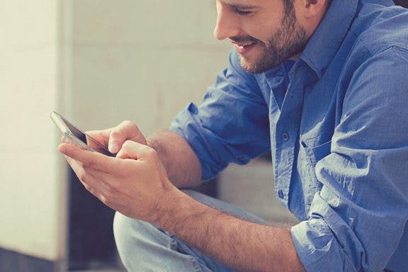 Image for article: How to Enable Notifications for an Email Thread Using the Mail App
