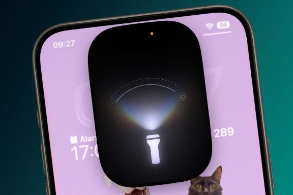 Image for article: How to Turn On the Flashlight on Your iPhone with "Hey Siri" in iOS 12