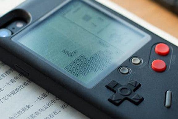 Image for article: Review: Unique Case from Wanle Doubles as a Gaming Console for iPhone
