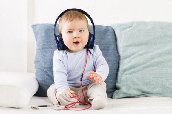 Image for article: Tip of the Day: Make Those Broken Headphones Work