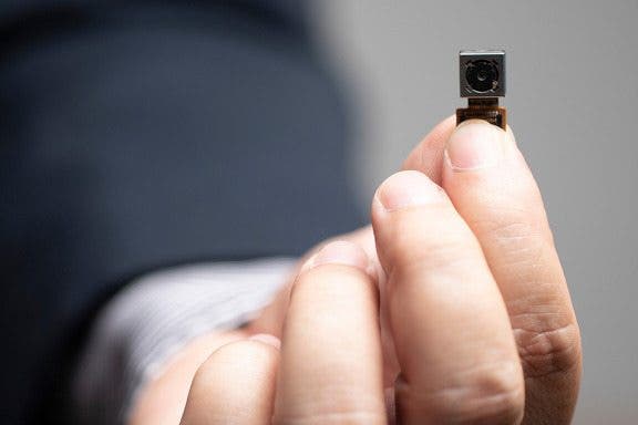 Image for article: How to Find a Hidden Spy Camera with Your iPhone 