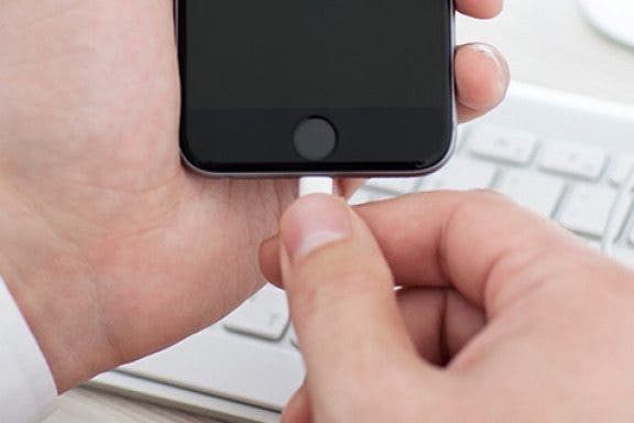 Image for article:  How to Stop iTunes from Opening Automatically When Your iPhone Is Connected to Your Mac