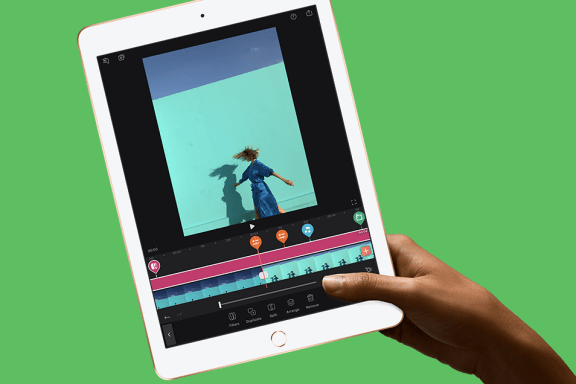Image for article: Apple Goes after the Education Market with Lower-Priced iPad & New Education Apps