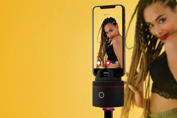 Image for article: Pivo Review: Action-Tracking Phone Mount Lets You Take Magical Movies & Photos