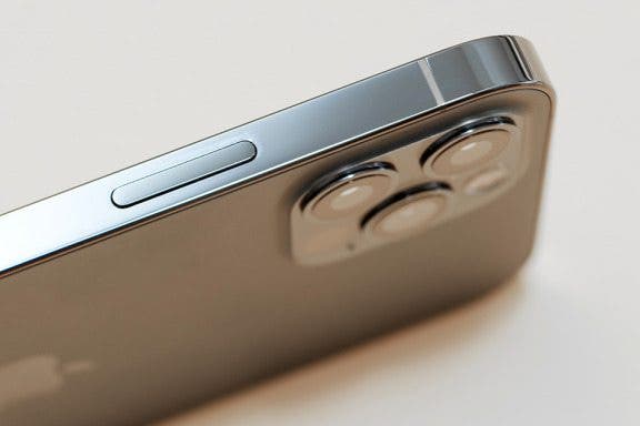 Image for article: What to Do When iPhone Power Button Is Not Working