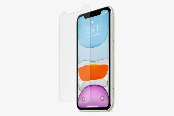 Image for article: How to Get Air Bubbles Out of Screen Protector, the Best Way (iPhone 15)
