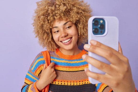 Image for article: Easily Mirror Your Selfies on Your iPhone