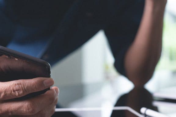 Image for article: How to Share a Folder from the Notes App on Your iPhone