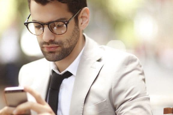 Image for article: How to Easily Select Text on iPad or iPhone Using the Keyboard as a Trackpad