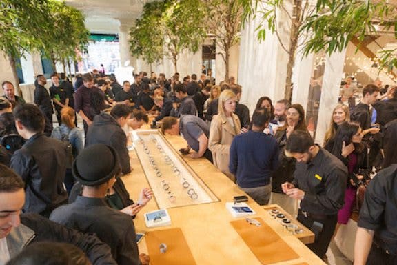 Image for article: Apple Opens First Store in Belgium and It’s Gorgeous