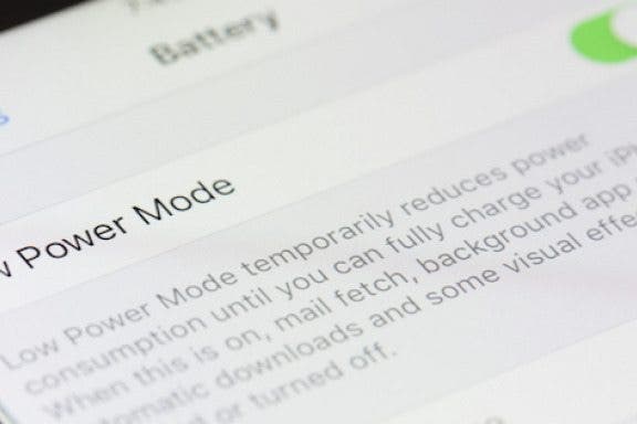 Image for article: How to Use Siri to Turn Low-Power Mode On and Off