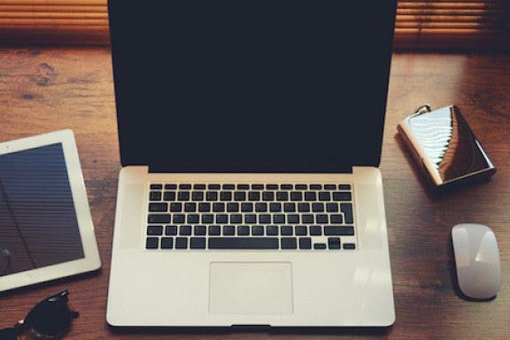 Image for article: 5 Reasons the iPad Pro Still Can’t Replace the Macbook