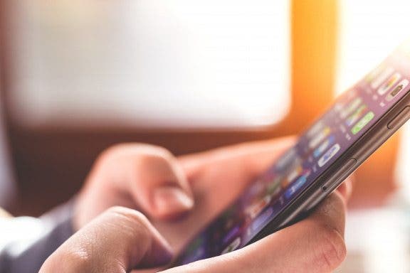 Image for article: How to Limit Ad Tracking in Apple Apps on iPhone 