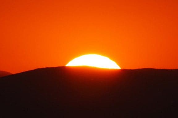 Image for article: How to Get Siri to Tell You When Sunrise and Sunset Will Be