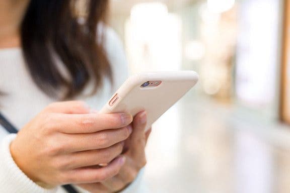 Image for article: Messaging Dos & Don'ts: Texting Rules for the Digital Age