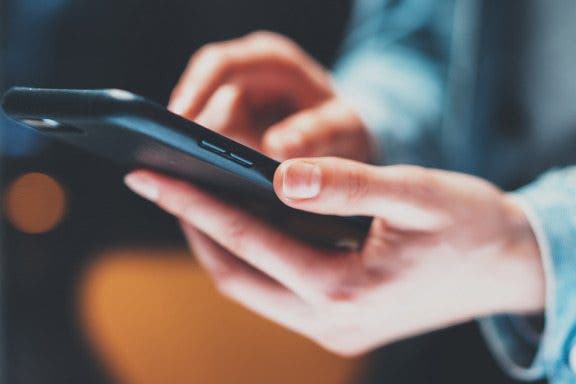 Image for article: How to Unzip Files on the iPhone in the Files App