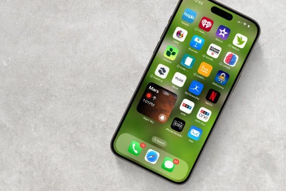 Image for article: The 10 Best Widgets for iPhone (Third-Party Widgets)