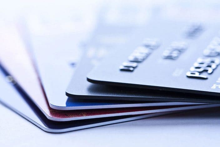 Tip of the Day: How to Use a Credit Card that is not Your Default Card with Apple Pay